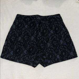 EXPRESS formal high waisted black lace shorts with side pockets size 0